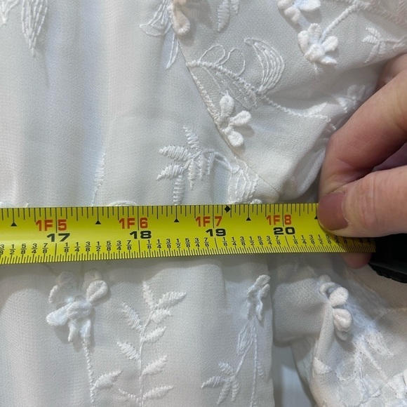 NWT White Floral Embroidered Shift Dress Bride Bridal Shower Ruffle LWD Sz L - Picture 6 of 10